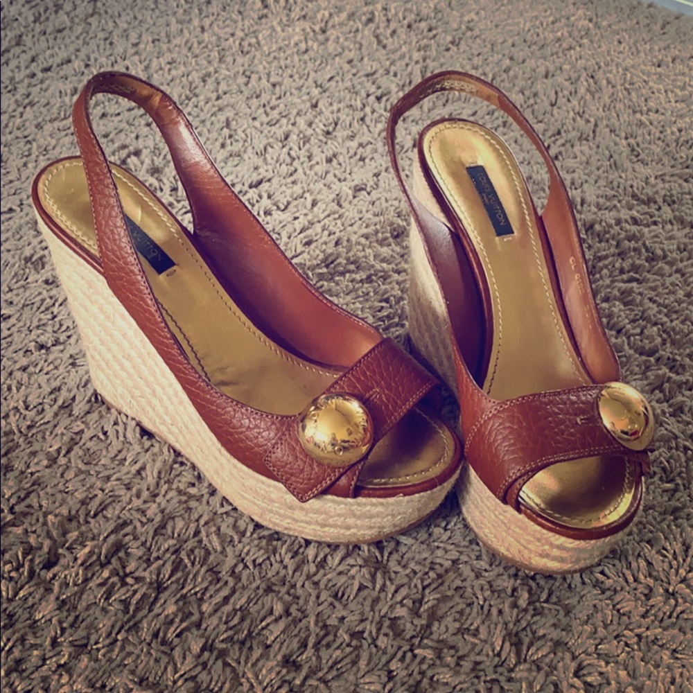 New Louis Vuitton Wedges - Size 8.5